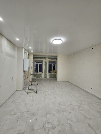 Продається 2х кімнатна квартира. - фото 1