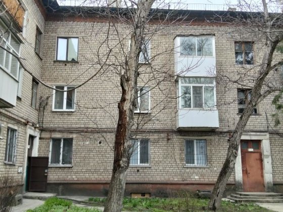 Продам 3комнатную необычной крупногабаритной планировки 100м²! Каменское