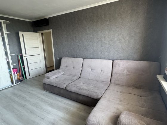 Продам 2к кімнатну квартиру від власника Каменское