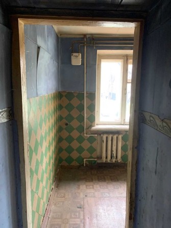 3-комнатная на Днепрострое г.Каменское 735 250гр. - фото 1