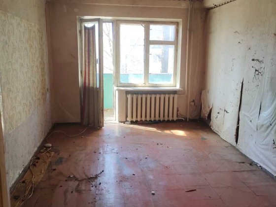 Продам 2 комнатную квартиру L Каменское