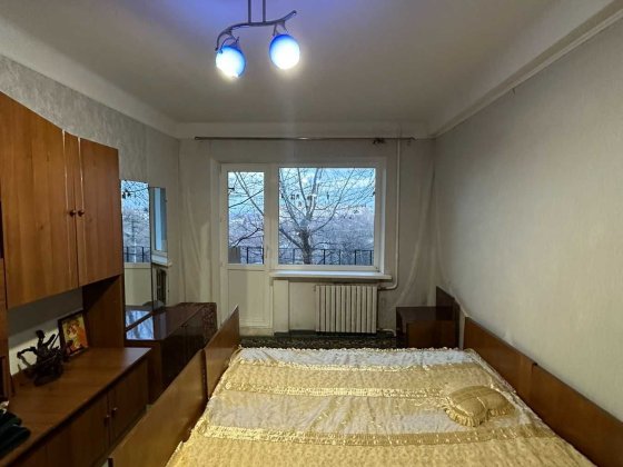 ПРОДАЖ 2-КІМН., вул. Євгена Мельнікова Каменское