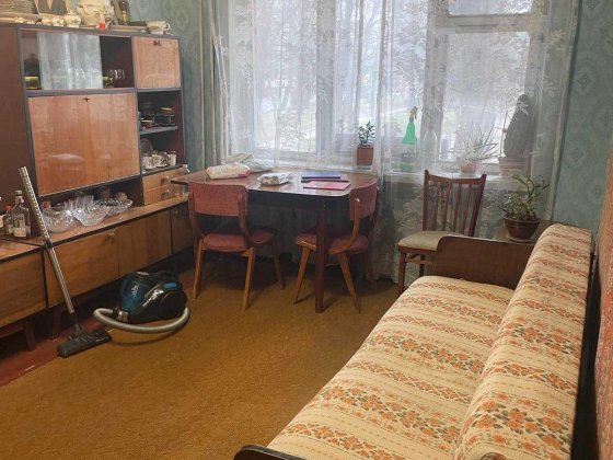 Продам 2х комнатную квартиру р-н Черёмушки L Каменское