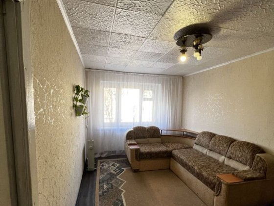 Продам 2-х комнатную квартиру в центре города Н.К. Каменское