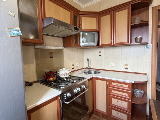 Продаж 3  кім. 10 мкрн. Лівий берег Каменское