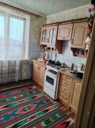 Продается 2-комнатная квартира на левом берегу , 3 мкр  kubr - фото 1