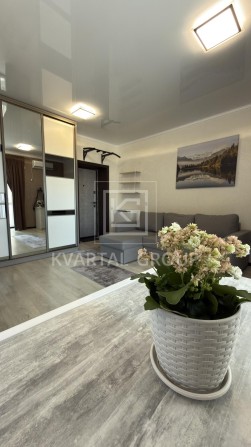 Продаж укомплектованої квартири з новим ремонтом в центрі - фото 1