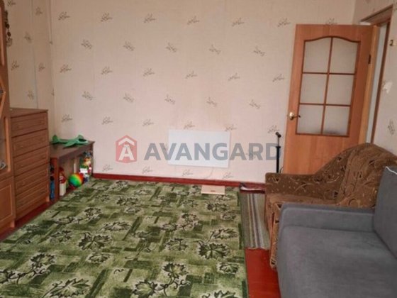 Продам 2х кімнатну квартиру з гаражем Каменское