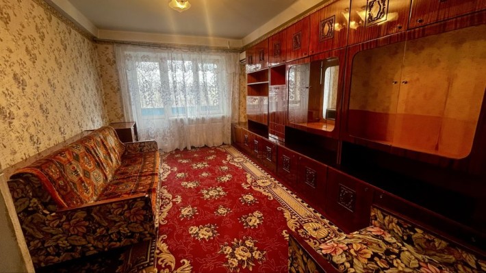 Продается 2 комн квартира Черемушки Украина АО - фото 1