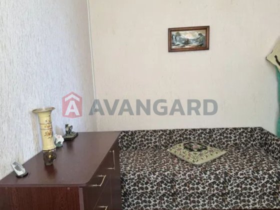 Продам 2 х кімнатну квартиру по вул. Б.Хмельницького єВідновлення Каменское