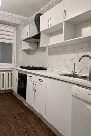 3к центр Гостомеля. Мінімальне оф. Газ - фото 1