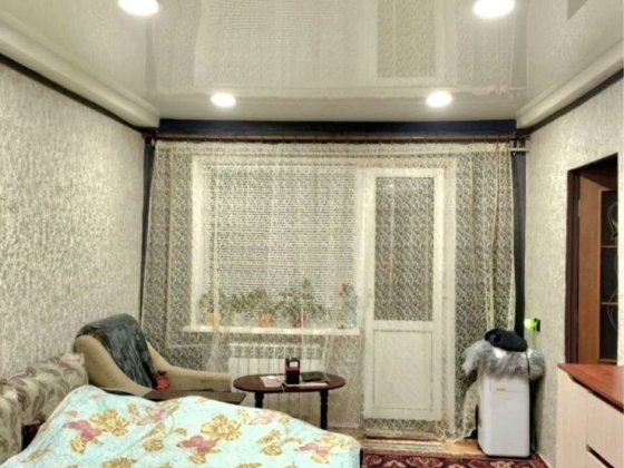 Продам квартиру 3 х комнатную. Черемушки. Каменское