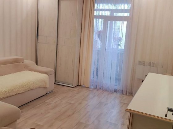 Продам 2 х ком квартиру с А/О. Сталинка Каменское