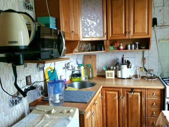 Продам 2 х ком квартиру. Матросова. Каменское