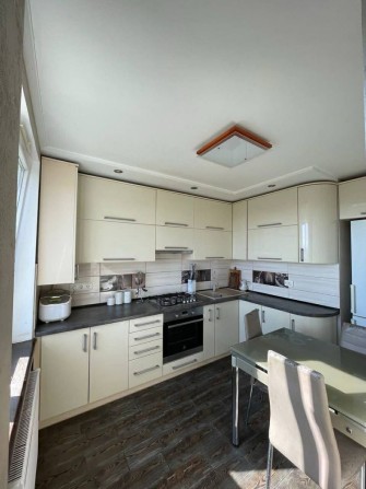 Продається 2х кімнатна квартира по вул. Грушевського - фото 1