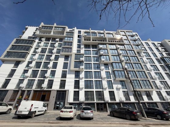 Продається простора 1-кімн квартира у ЖК Вишневий Сад Дрогобич