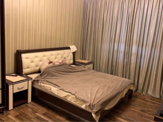 Продам квартиру 3х комнатную. Центр. Проспект Свободы. Каменское