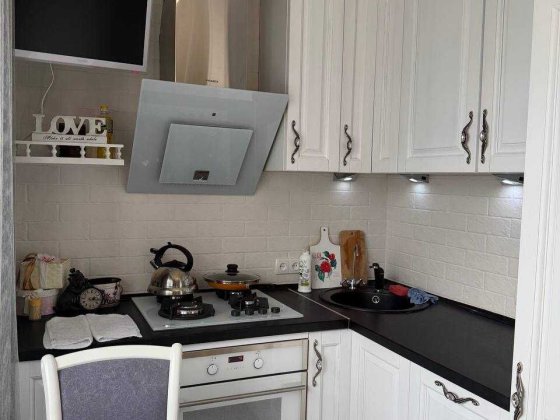 Продам 3к. квартиру! Лівий берег, 4 район! С АГО! Каменское