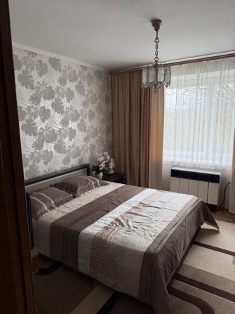 Продам 2-х кімнатну квартиру - фото 1