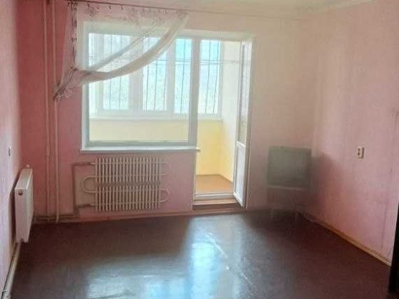 Продам 3-комнат. квартиру на Левом берегу, 5 м. АГО Каменское