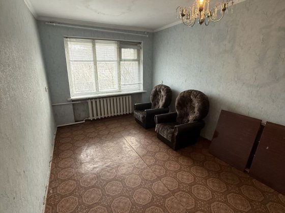 Продам 1ком. квартиру 2/2! Каменское