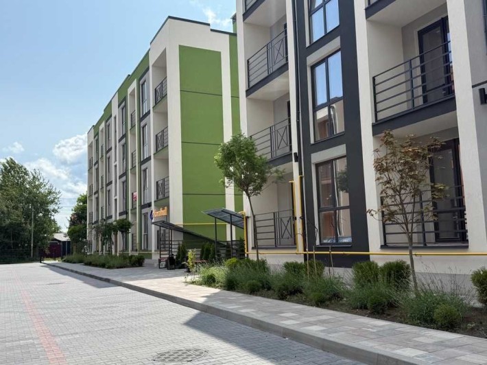 1-кімнатна 40,5 м² з кухнею-вітальнею, ЖК Brickwood 2, лоджія - фото 1