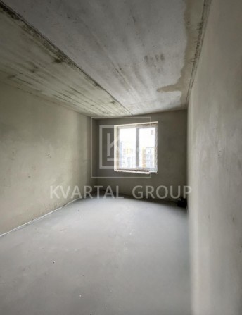 ЛІКВІДНА КВАРТИРА з частковим ремонтом 32500 - фото 1