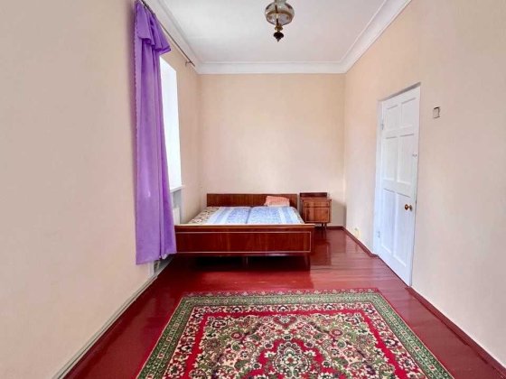 3-х комн. 2/3 АО газ Сталинка, ул. Сирка (Ватутина) ост. Строителей