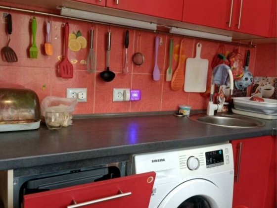 Продам квартиру 3х комнатную. Соцгород. С Автономным отоплением. Каменское