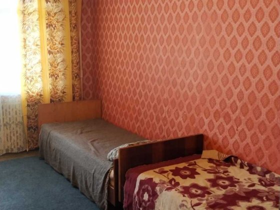 Продам 3 комн.квартиру, л/б,  3мкр. Каменское