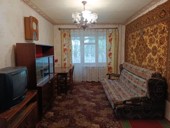 Продается 3-к квартира в Центре район Навигатора . Каменское