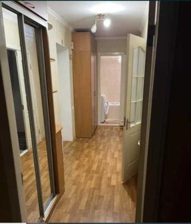 Продам 2-х комн. в центре, 4/9 этаж - фото 1