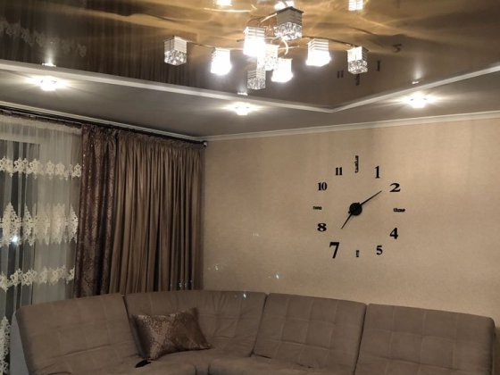 Продам 3-х комнатную квартиру в центре Изюм