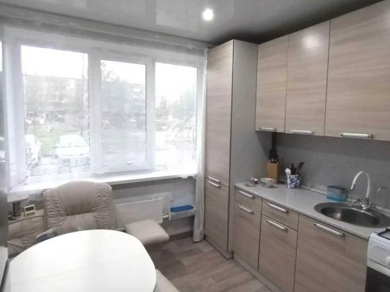 3 кімнатна квартира з ремонтом продаж Калуш