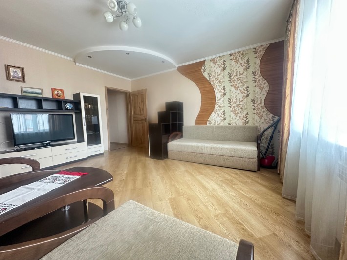 Продається чудова 2-кімнатна квартира в районі Нова Будова-1 - фото 1