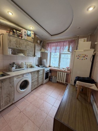 Продам 1-кімнатну квартиру в центрі - фото 1