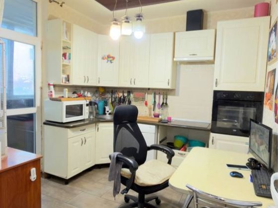 2-х комнатная квартира Черноморск