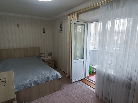 Продається охайна 2-ох кімнатна квартира Центра, Драгоманова Каменец-Подольский