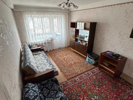 Продаж 2-кімнатна квартира, центр Канева Канев