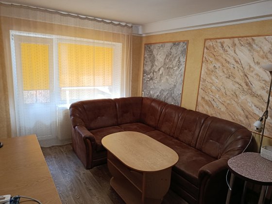 Продам 3-х кімнатну квартиру 2/5. Канев