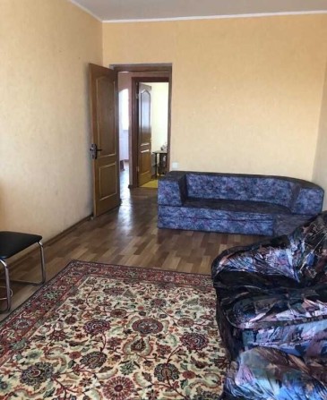 2к. квартира у м. Чорноморськ - фото 1