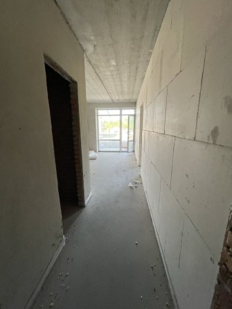 Однокімнатна квартира в готовому будинку - фото 1