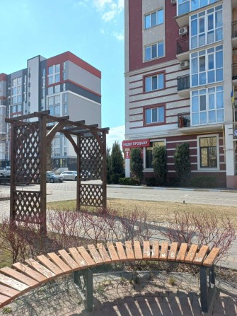 1к квартира з чудовим видом на озеро - фото 1