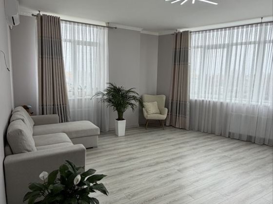 2 кімн.кв.біля моря 82000$ Черноморск