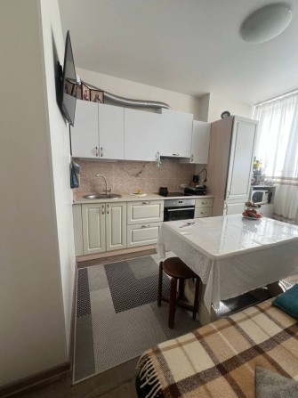 Продам 1 кімнатну квартиру з ремонтом - фото 1