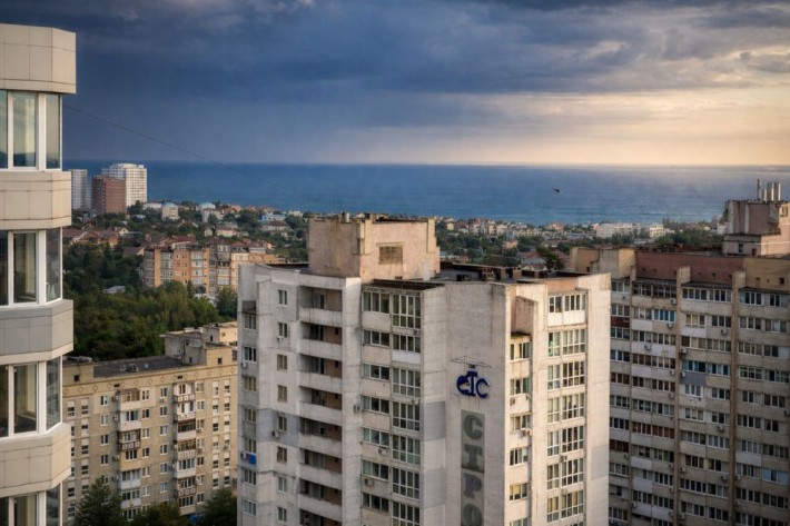 Видовая квартира в Черноморске - фото 1