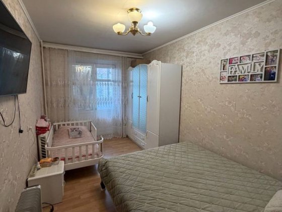 Продам 3 кімнатну квартиру в центрі міста Каменец-Подольский