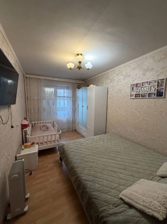 Продам 3 кімнатну квартиру в центрі міста - фото 1