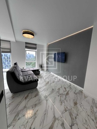 3-к квартира 85 м² з дизайнерським ремонтом у ЖК Park Town - фото 1