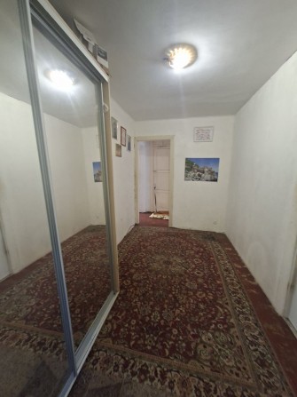 Продам 3-х ком квартиру на 3 этаже. - фото 1